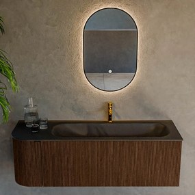 Mondiaz Kurve 135cm badmeubel ronding links walnut met 1 lade en deur en wastafel big medium kraangat rechts urban