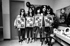 Foto Peter Criss, Ace Frehley, Paul Stanley, Gene Simmons - KISS, Fin Costello