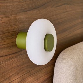 Wand- of plafondlamp, ijzer en opaline glas, diameter 21,5 cm, OMER