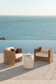 Tuinset Met 2 Stoelen Van Staal En Synthetisch Riet Lina En Bijzettafel Rond Ø35 Cm Van Cement Fonelas Stof Gardenia Wit - Sklum