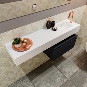 Mondiaz Andor toiletmeubel 60cm mat zwart met witte wastafel 120cm rechts met kraangat