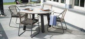 4 Seasons Outdoor | Scandic tuinset derby dining tafel teak top met aluminium poten rond  Tuintafel    houtkleur weerbestendig