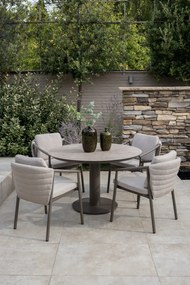 Taste by 4 Seasons Barolo tuinset terre met Sarah tafel 120 cm Tuinstoel   bruin weerbestendig