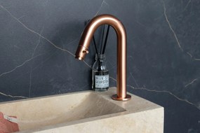 Saniclear White Travertin fonteinset met gebogen kraan in geborsteld koper