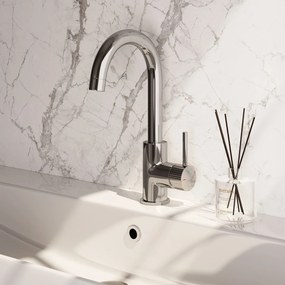 Brauer Stripe wastafelkraan met draaibare ronde uitloop model A chroom