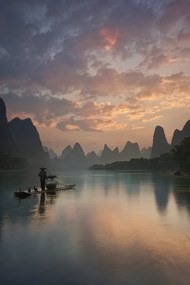 Foto Li River Sunrise, Yan Zhang, (26.7 x 40 cm)