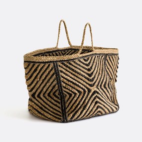 Mand in gevlochten jute, Jutlo