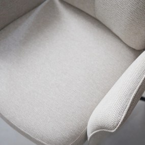 Grijsbeige Stoel Met Armleuningen