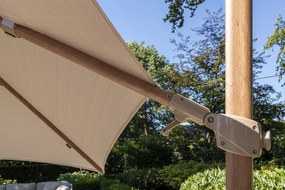 4 Seasons Outdoor Siesta PREMIUM Ø 350 cm parasol zand, wood look frame Parasol   beige weerbestendig