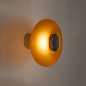 Wand- of plafondlamp, verchroomd ijzer en amberkleurig glas, OMER