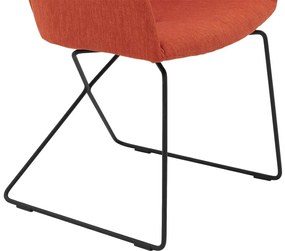 Goossens Excellent Eetkamerstoel Manzini oranje stof met armleuning, modern design