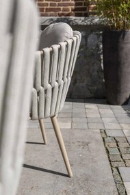 Taste by 4 Seasons Eva tuinset latte met teak Prado tafel Ø 160 cm en Lazy Susan Tuinset   beige weerbestendig