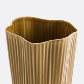 Generfde keramische vaas, Akaria