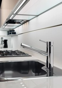 Hotbath Fellow lage keukenkraan met draaibare uitloop geborsteld nikkel FKM8