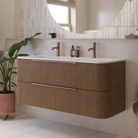 Saqu Olivo badmeubel incl. keramische wastafel 120x45x53,7 fineer terra ribbel - koperen greep