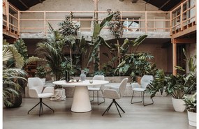 Goossens Eetkamerstoel Hera grijs stof met armleuning, modern design