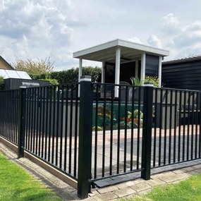 Tuinhek aluminium zwart gepoedercoat industrieel (150 x 85 cm)