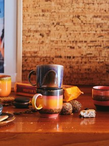 Handgemaakte keramische kopjes 70's, set van 4