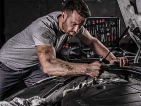 KWB Gereedschapskoffer 80-delig in Aluminium Koffer