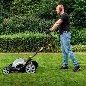 Powerplus POWPG6290 Zelfrijdende Grasmaaier – 1800W | 460 mm