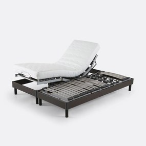 Elektrisch bed met houten lattenbodem en poten