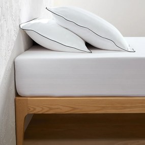 Hoeslaken van 118 draden gewassen katoensatijn, Victor gestreept