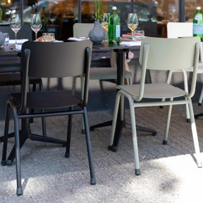 Zuiver Back To School Outdoor Stapelbare Tuinstoel Metaal Grijsblauw