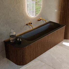 Mondiaz Kurve 145cm badmeubel ronding links walnut met 1 lade en deur en wastafel big large rechts zonder kraangat urban