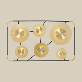 Grote Design Wandlamp Met Goud