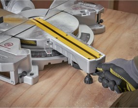 Stanley SM1800-QS Radiaal afkortzaag 180 Watt