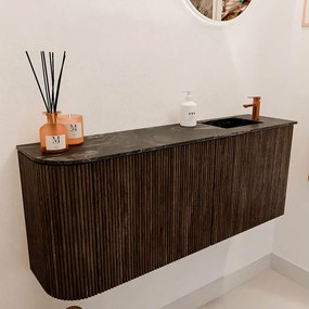 Mondiaz Joya DLux 100cm toiletmeubel ronding links walnut met wastafel faye rechts 1 kraangat lava