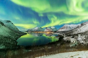 Foto The aurora borealis lights up in, Francesco Bergamaschi