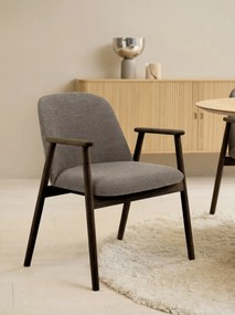 RODERIC Bruin Taupe (stof Monza 40) / gelakt eikenhouten frame – gerookt eiken (walnootkleur) – HOUTEN BOUCLÉ RETRO STOEL