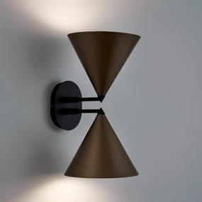 Wandlamp met dubbele kegel Moke