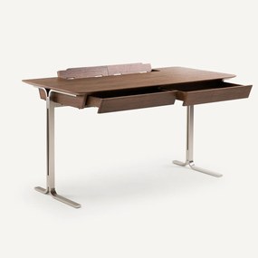 Bureau van walnootfineer, poten van gesatineerd nikkel, Jackson
