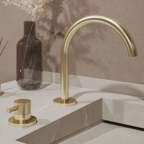 Saniclear Bond Curved wastafelkraan 2-gats met Coldstart geborsteld messing - mat goud