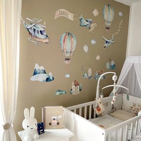 INSPIO Muurstickers babykamer -Zelfklevend behang voor aan de muur Vliegtuigen en ballonnen met een naam