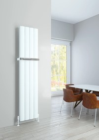 Eastbrook Guardia handdoekbeugel verticale radiator 47cm chroom