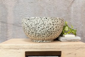 Saniclear Seba fontein met eiken plank en zwart-witte terrazzo waskom voor in het toilet