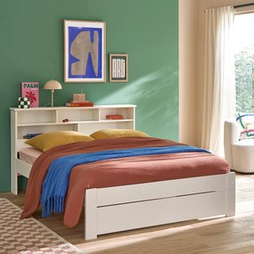 Bed van massief grenen en MDF, met Nikko lattenbodem