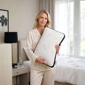 Anna Classic Pillow