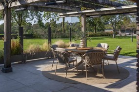 Taste by 4 Seasons Manitoba tuinset latte met Prado tuintafel latte teak blad Ø 160 cm SALE  Tuinset    taupe weerbestendig
