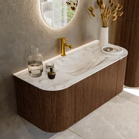 Mondiaz Kurve-dlux 110cm badmeubel ronding links/rechts walnut met 1 lade en 2 deuren en wastafel cloud midden 1 kraangat glace