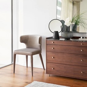 Tafelzetel Favinie