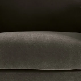 Fauteuil in fluweel, Amy