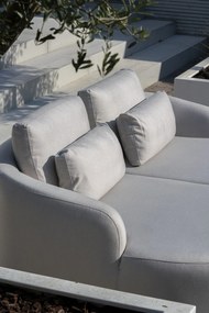 Flow Yavi daybed Island Graumel chalk All Weather loungeset Beige Sunbrella ligbed  outdoor textiel - weerbestendig