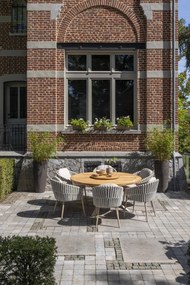 Taste by 4 Seasons Eva tuinset latte met teak Prado tafel Ø 160 cm en Lazy Susan Tuinset   beige weerbestendig