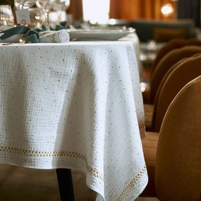 Tafelkleed in tetra, Kumla geborduurde sterren