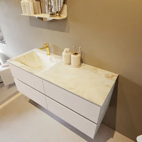 Mondiaz Vica DLux badmeubel 120cm linen 4 lades met wastafel frappe links 1 kraangat