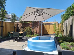 Platinum Voyager zweefparasol T2 2,7x2,7 - Grijs met ingraafvoet en hoes